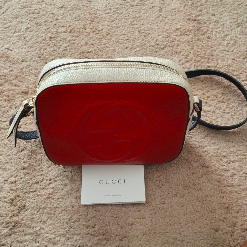 Gucci Soho Disco Crossbody Bag Leather Small Neutral, Red